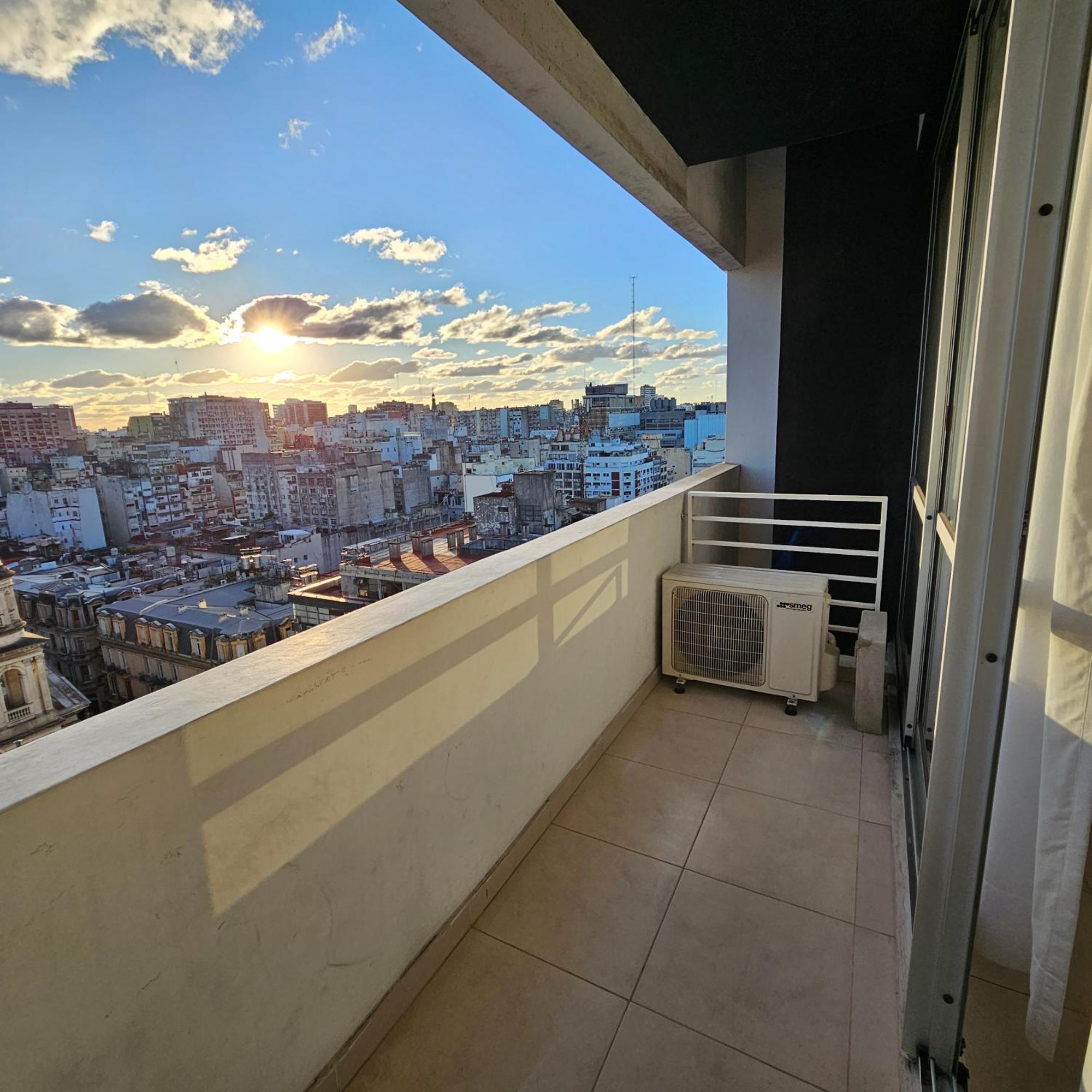 Centrico, Ideal Parejas, Vista Panoramica, Con Piscina บัวโนสไอเรส ห้อง รูปภาพ